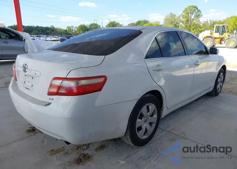 2009 Toyota Camry Le z USA, uszkodzony, nr VIN 4T1BE46KX9U905289